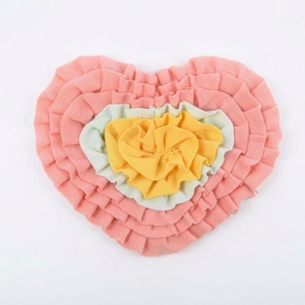 Rabbit foraging mat heart
