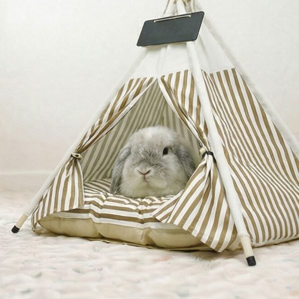 Rabbit house teepee