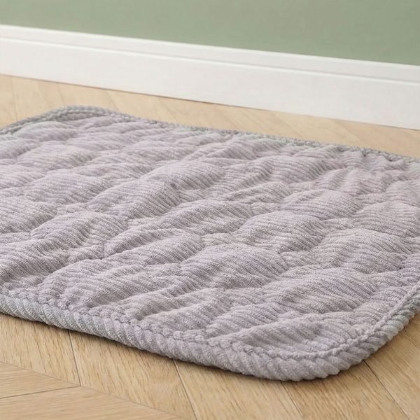 grey small rabbit mat