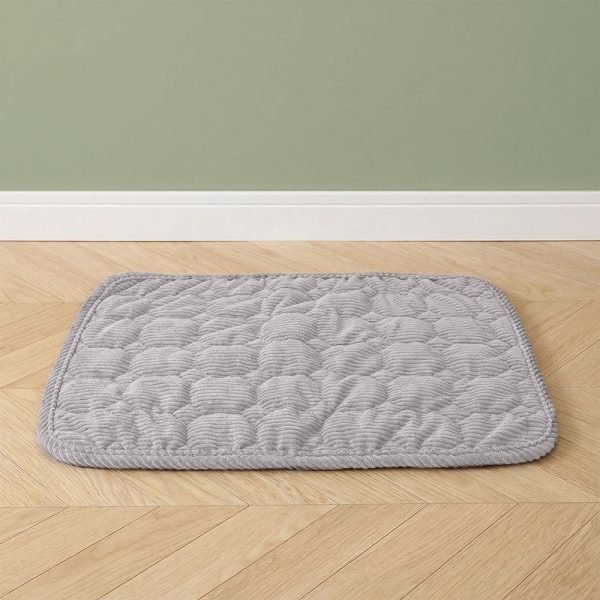 small mat for rabbits